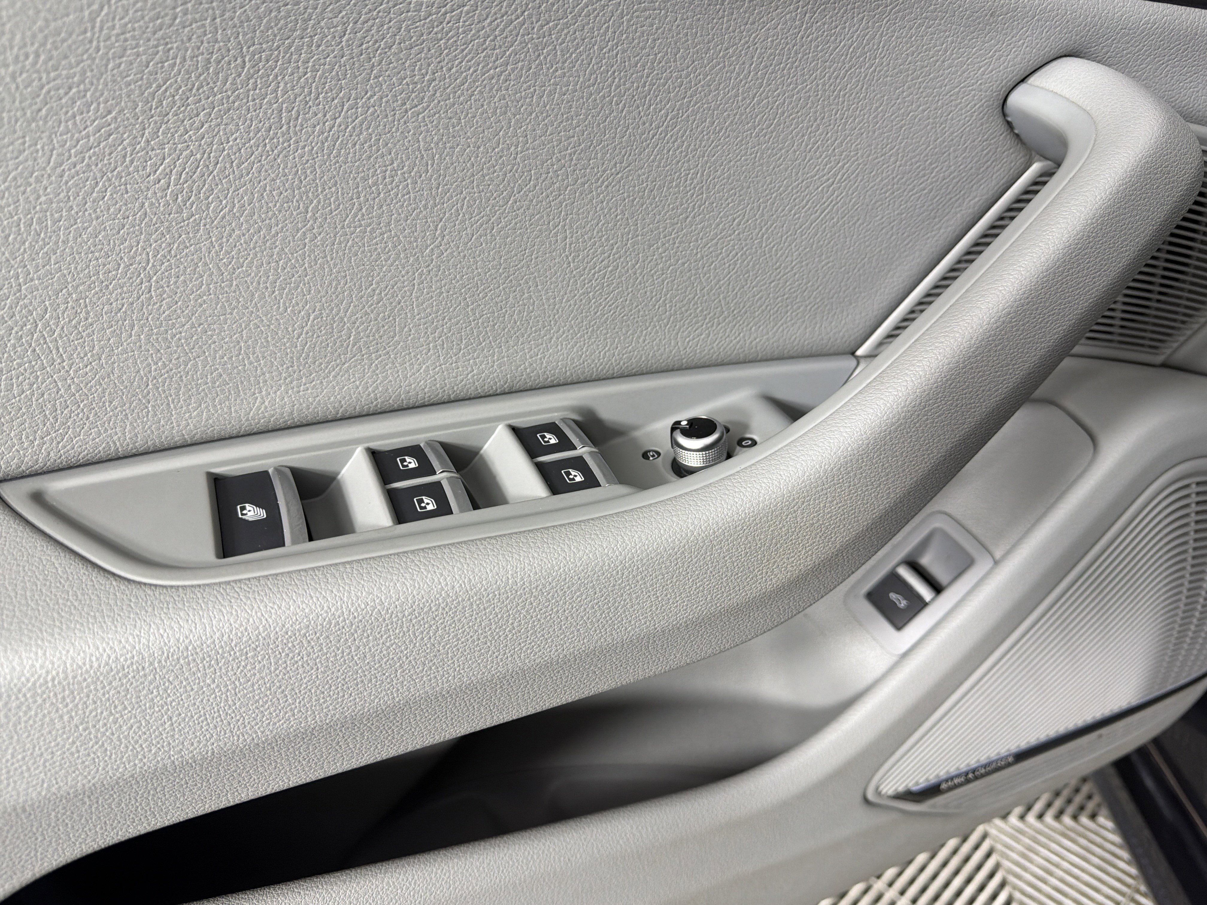 Used 2018 Audi A5 2.0T Premium Plus w/ Premium Plus image 8