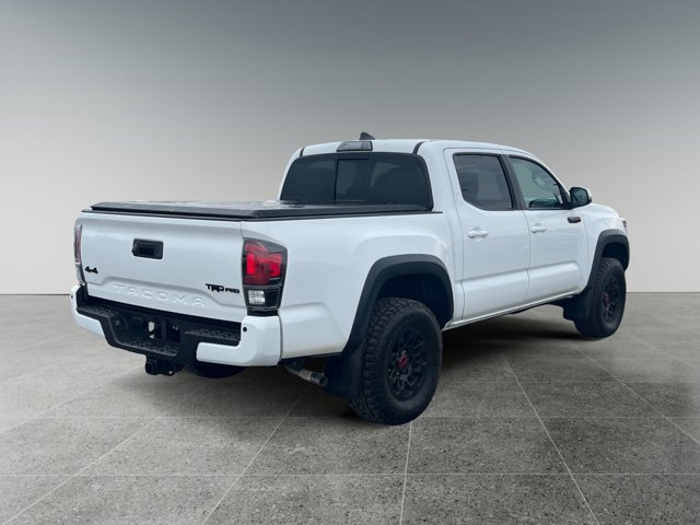 Used 2018 Toyota Tacoma TRD Pro AWD/4WD image 5
