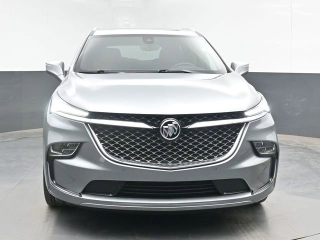 Used 2024 Buick Enclave Avenir w/ Avenir Technology Package AWD/4WD image 3