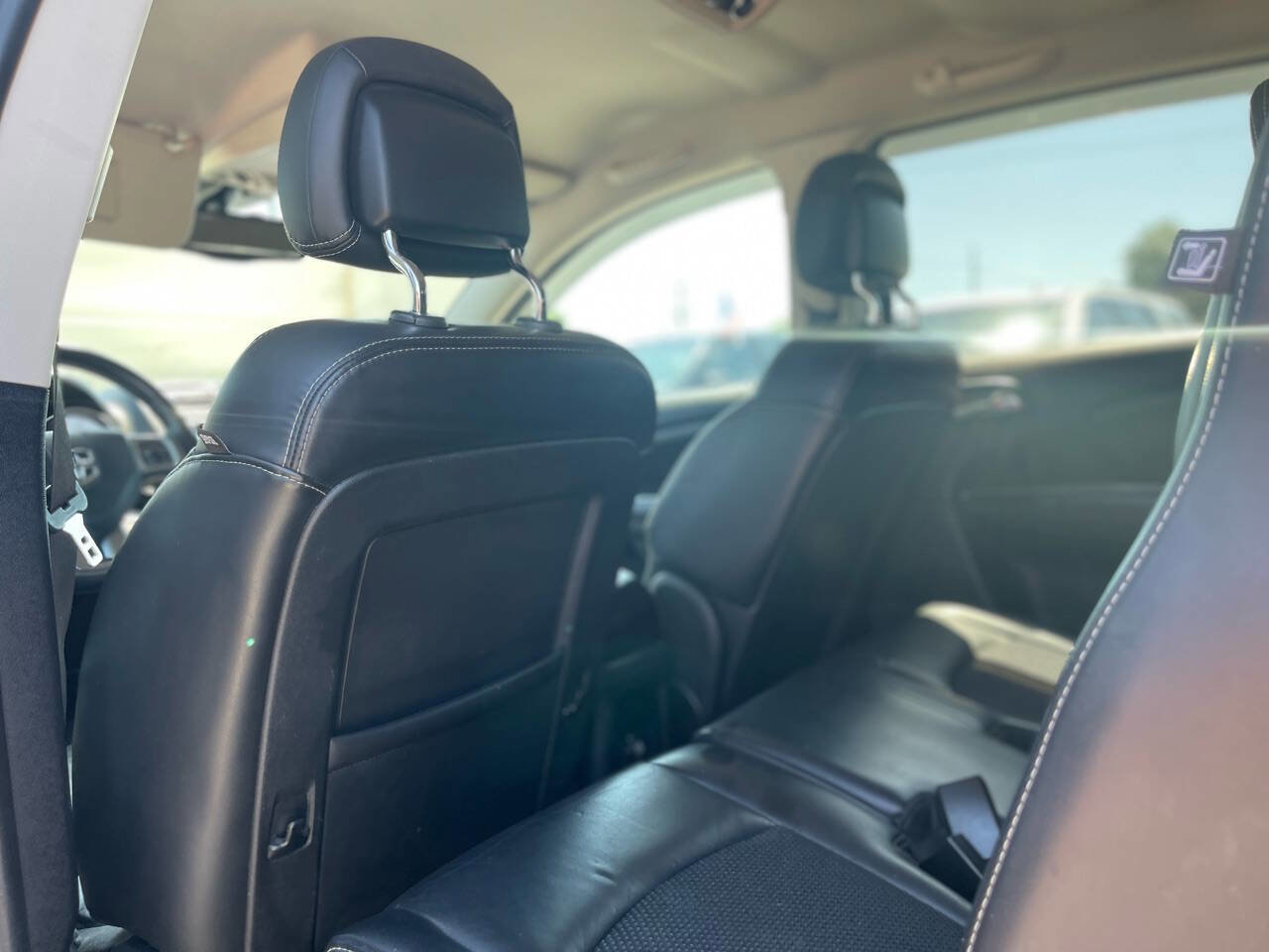 Used 2015 Dodge Journey Crossroad w/ Flexible Seating Group image 17