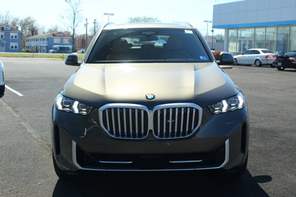 Used 2026 BMW X5 xDrive40i AWD/4WD image 2
