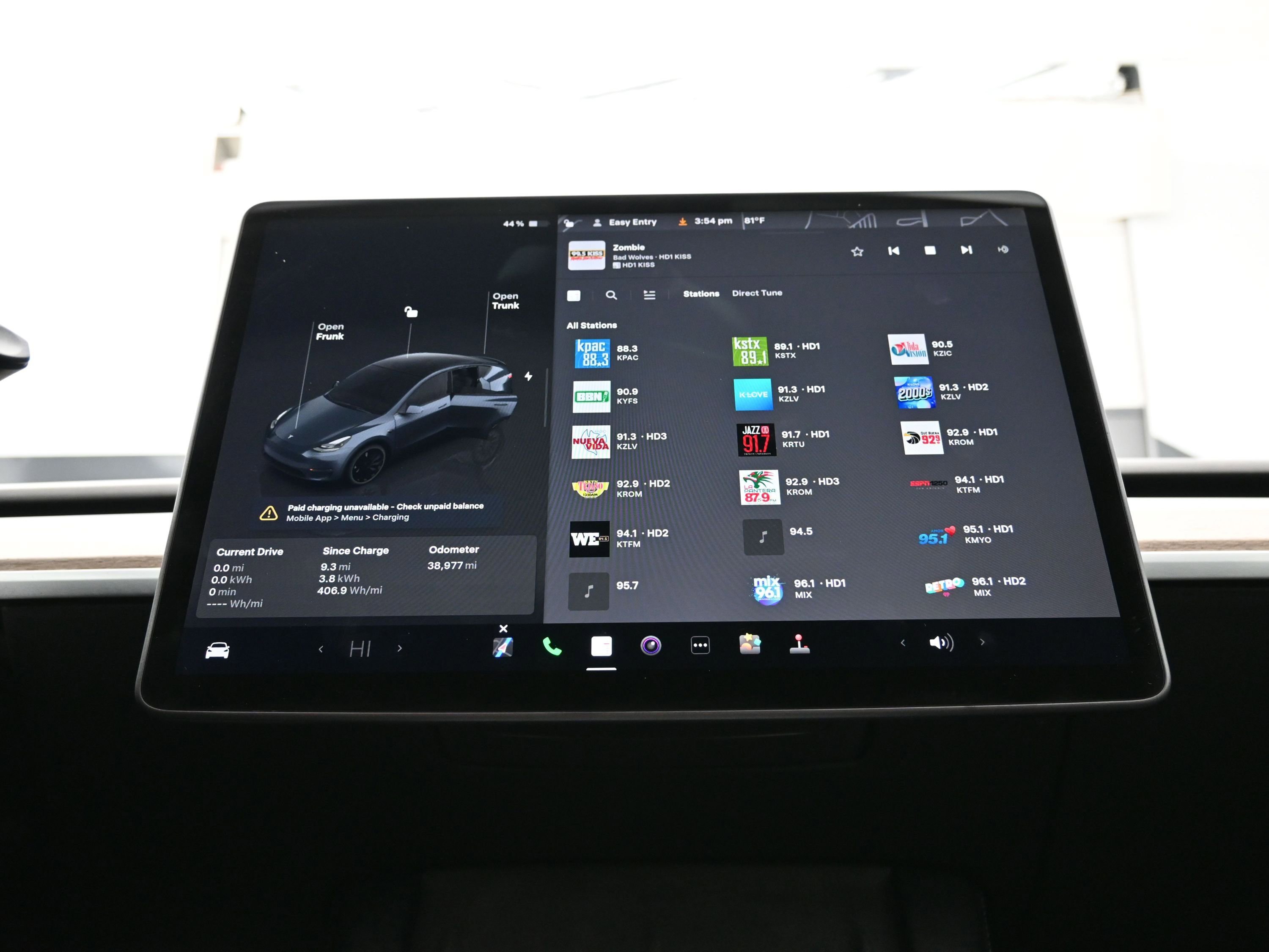 Used 2022 Tesla Model Y Performance image 33