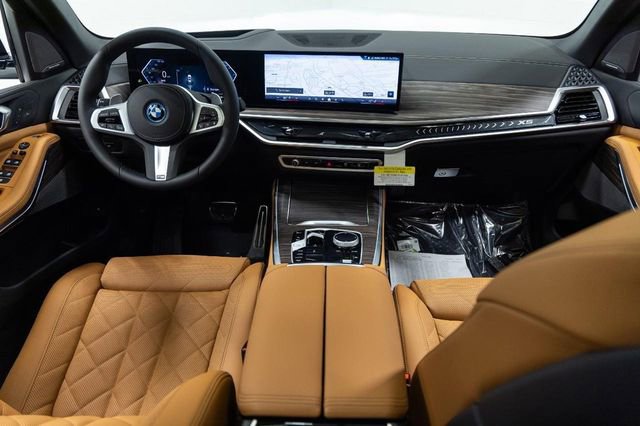 New 2026 BMW X5 xDrive50e image 23