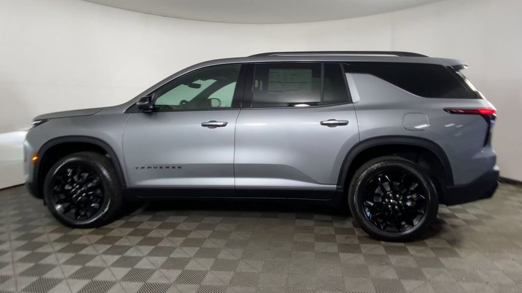 New 2026 Chevrolet Traverse LT w/ Midnight/Sport Edition image 7