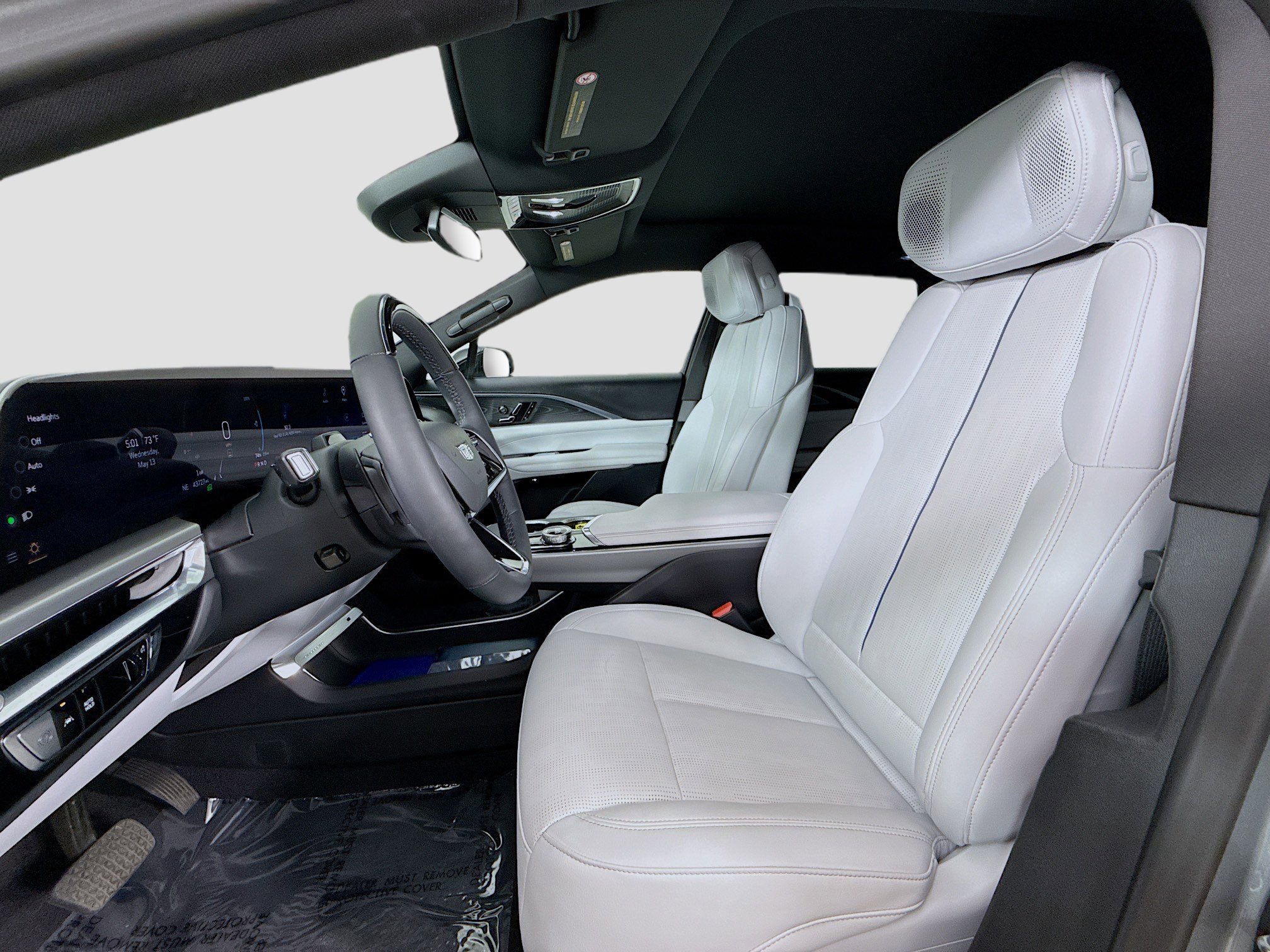 Used 2024 Cadillac Lyriq Luxury RWD image 22
