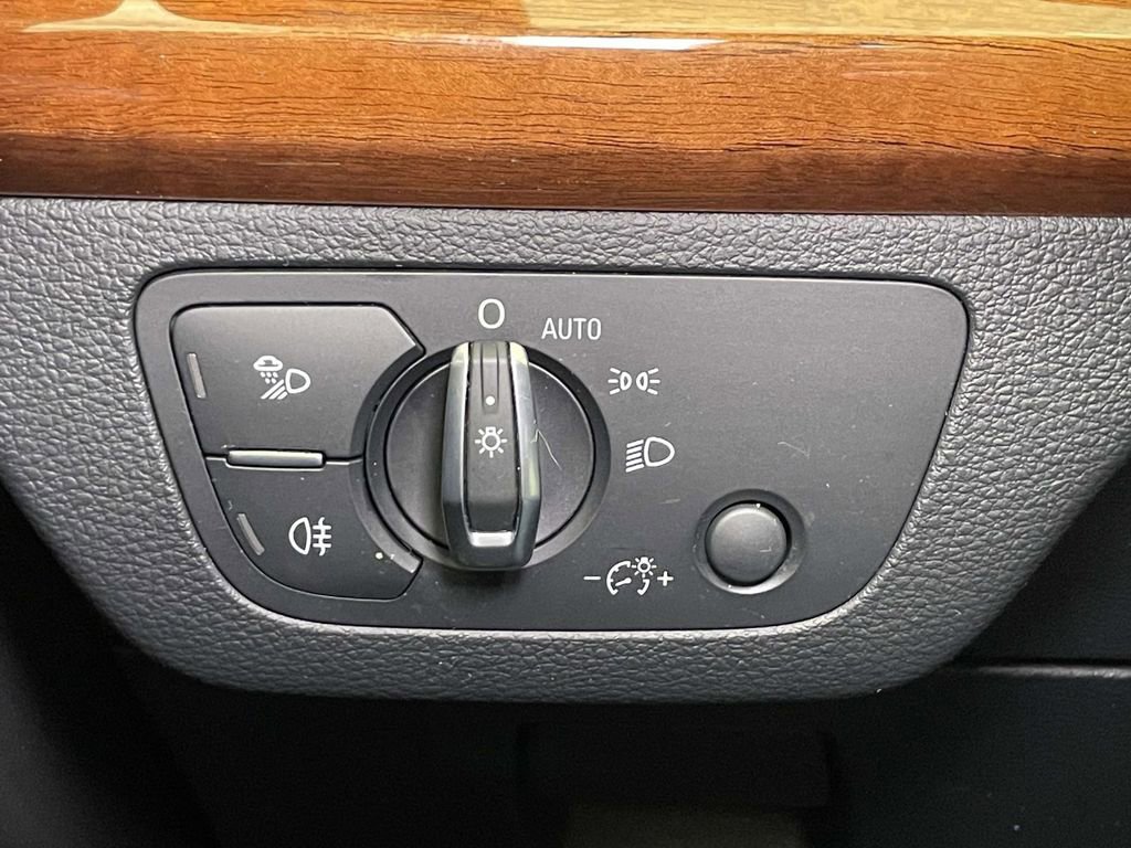 Used 2023 Audi Q5 2.0T Premium Plus w/ Premium Plus Package image 37