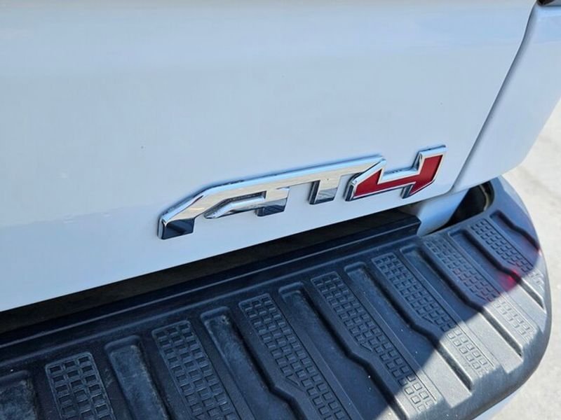 Used 2024 GMC Sierra 1500 AT4 w/ AT4 Preferred Package image 11