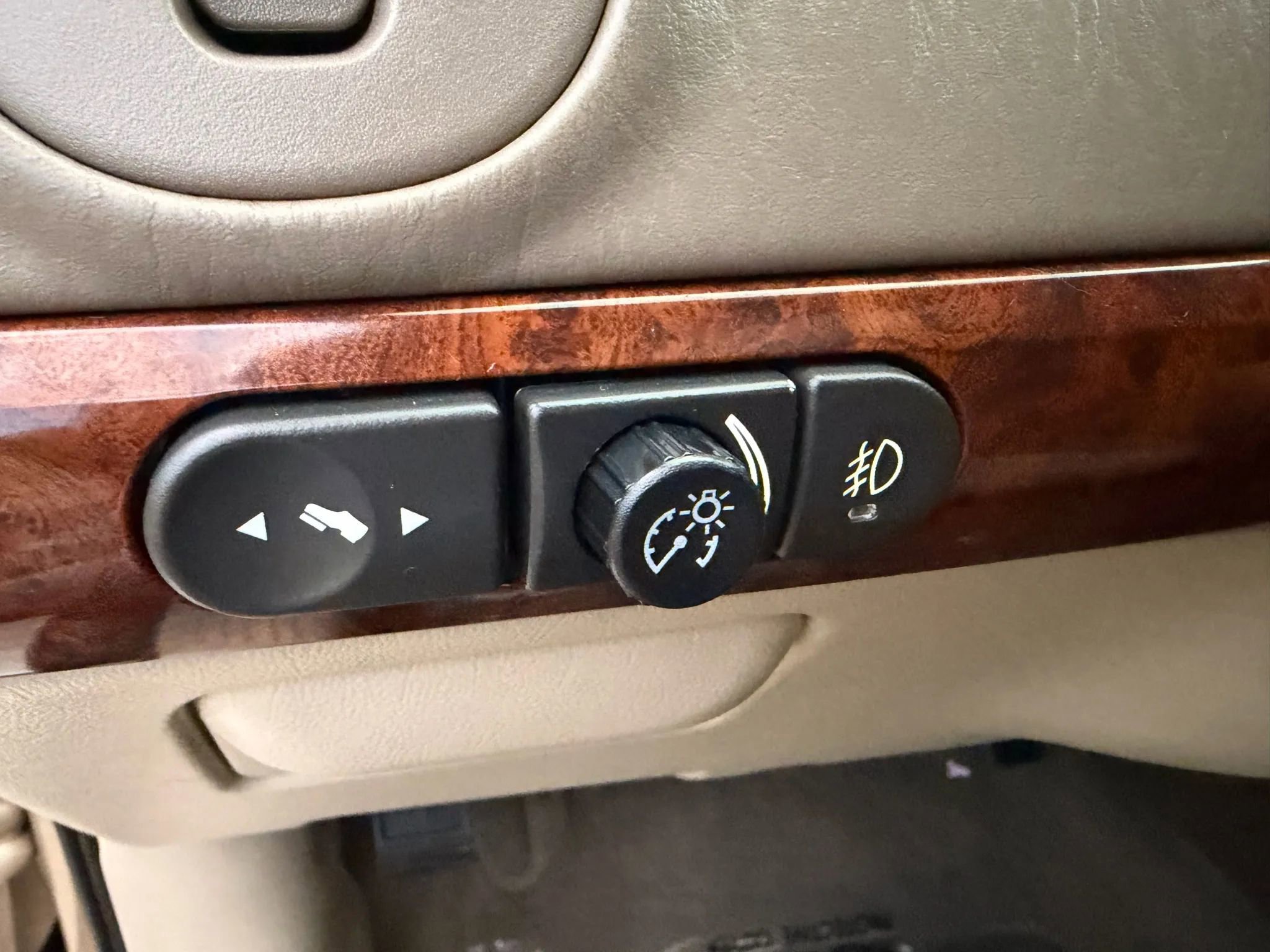 Used 2005 Chevrolet Malibu LT w/ Preferred Equipment Group image 21