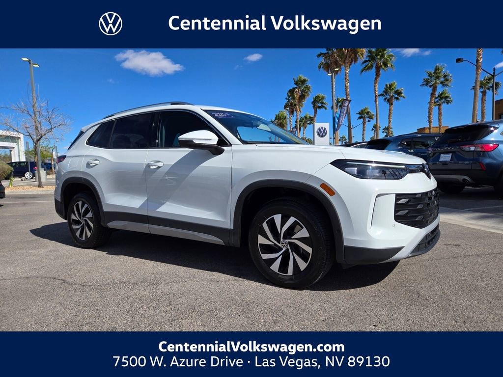 Certified 2025 Volkswagen Tiguan S AWD/4WD image 1