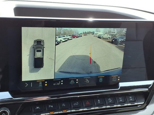 Used 2023 Chevrolet Silverado 1500 ZR2 w/ Technology Package image 16