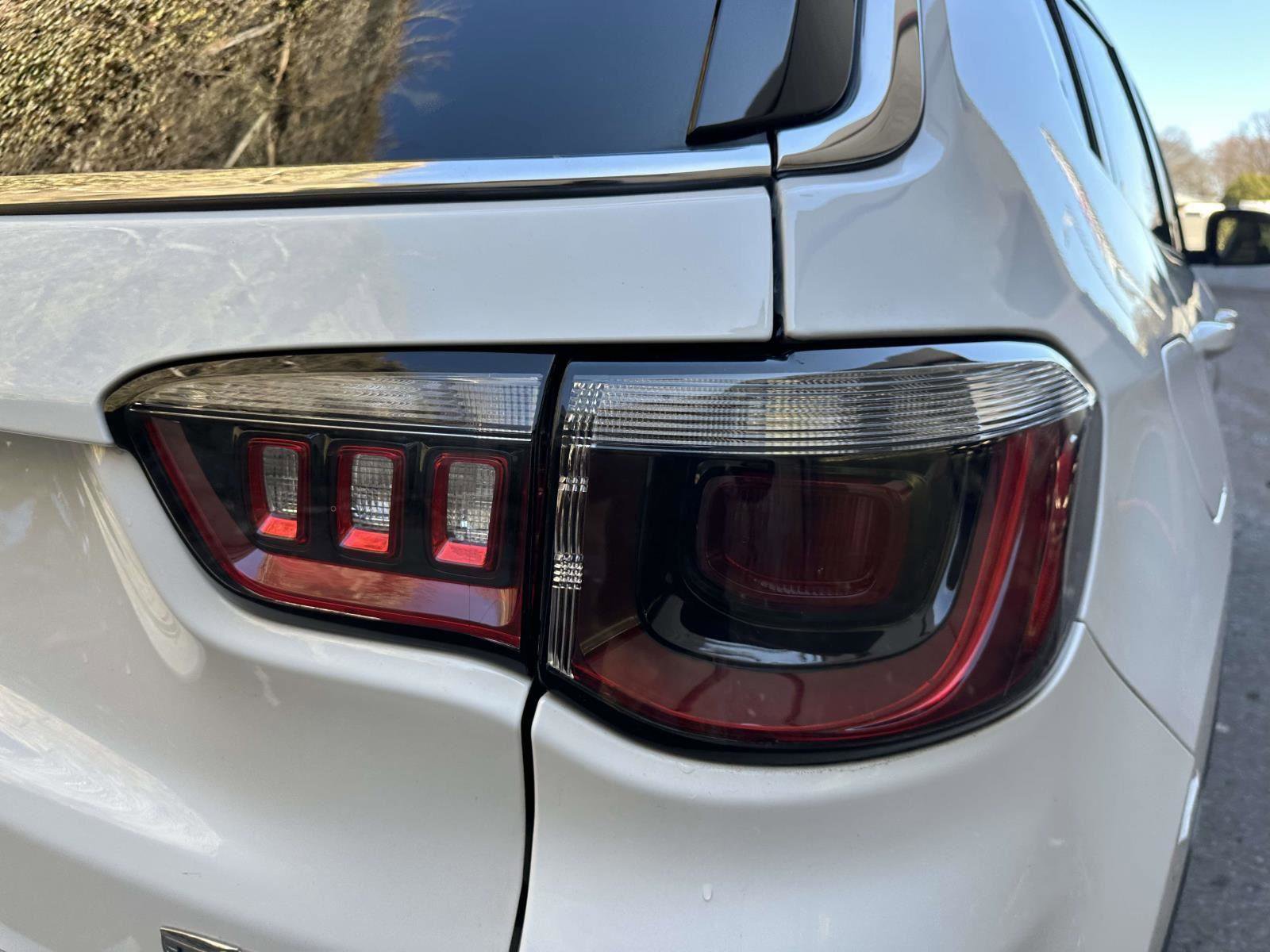 Used 2022 Jeep Compass Latitude w/ Convenience Group image 11