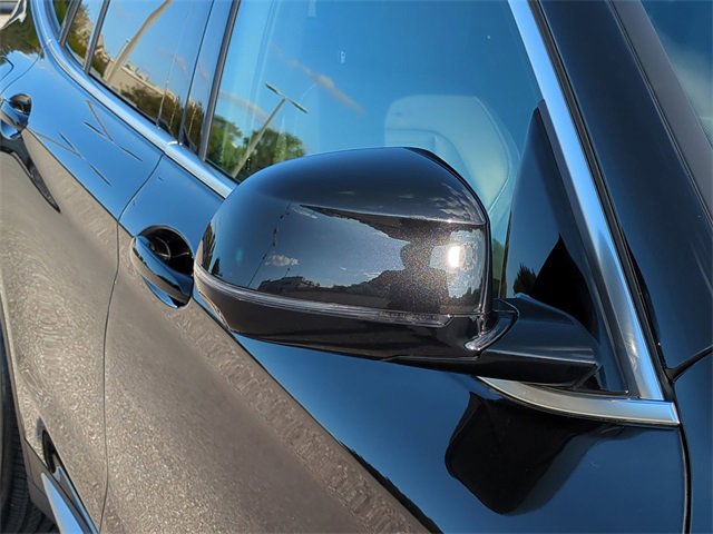 Used 2020 BMW X3 xDrive30i w/ Premium Package image 12