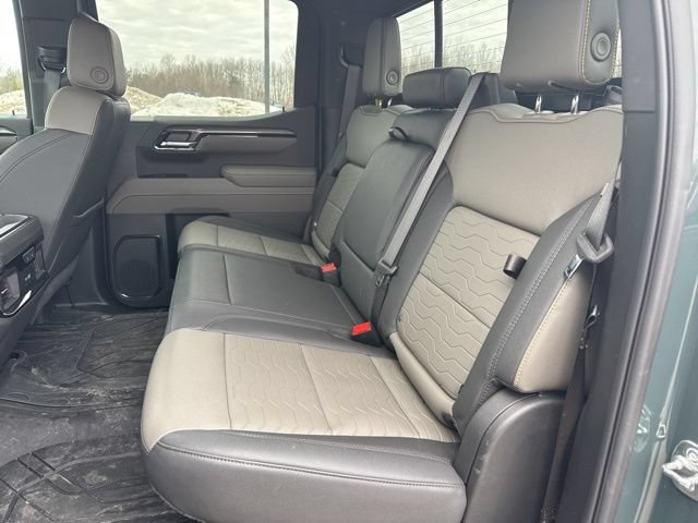 Used 2025 Chevrolet Silverado 1500 ZR2 AWD/4WD image 18