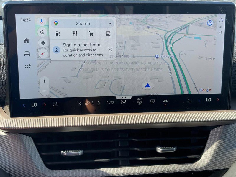 New 2025 Ford Explorer Active image 18