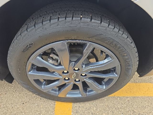 Used 2022 Chevrolet Equinox RS AWD/4WD image 12