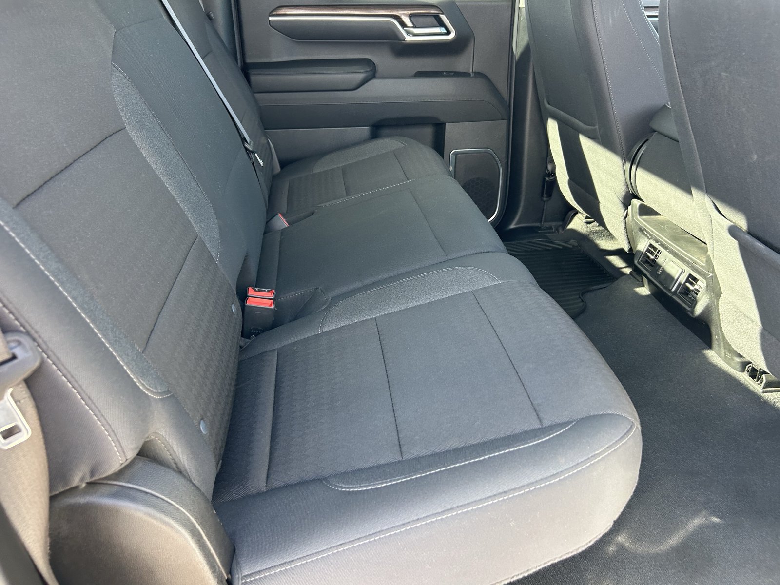 Certified 2025 Chevrolet Silverado 1500 LT RWD image 13