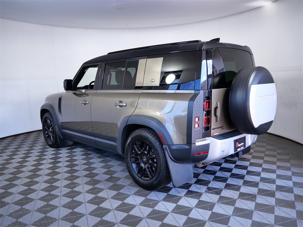 Used 2020 Land Rover Defender 110 S image 6
