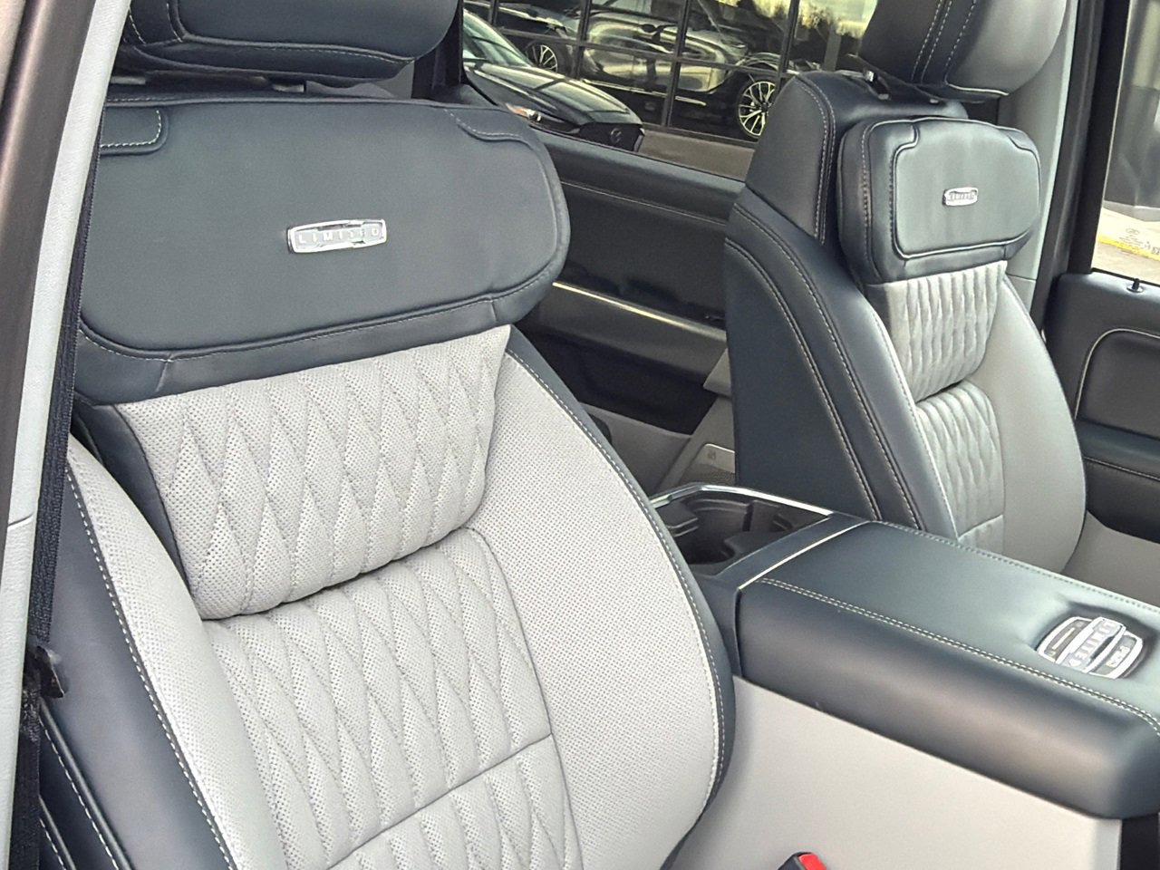 Used 2024 Ford F250 Limited w/ FX4 Off-Road Package image 12