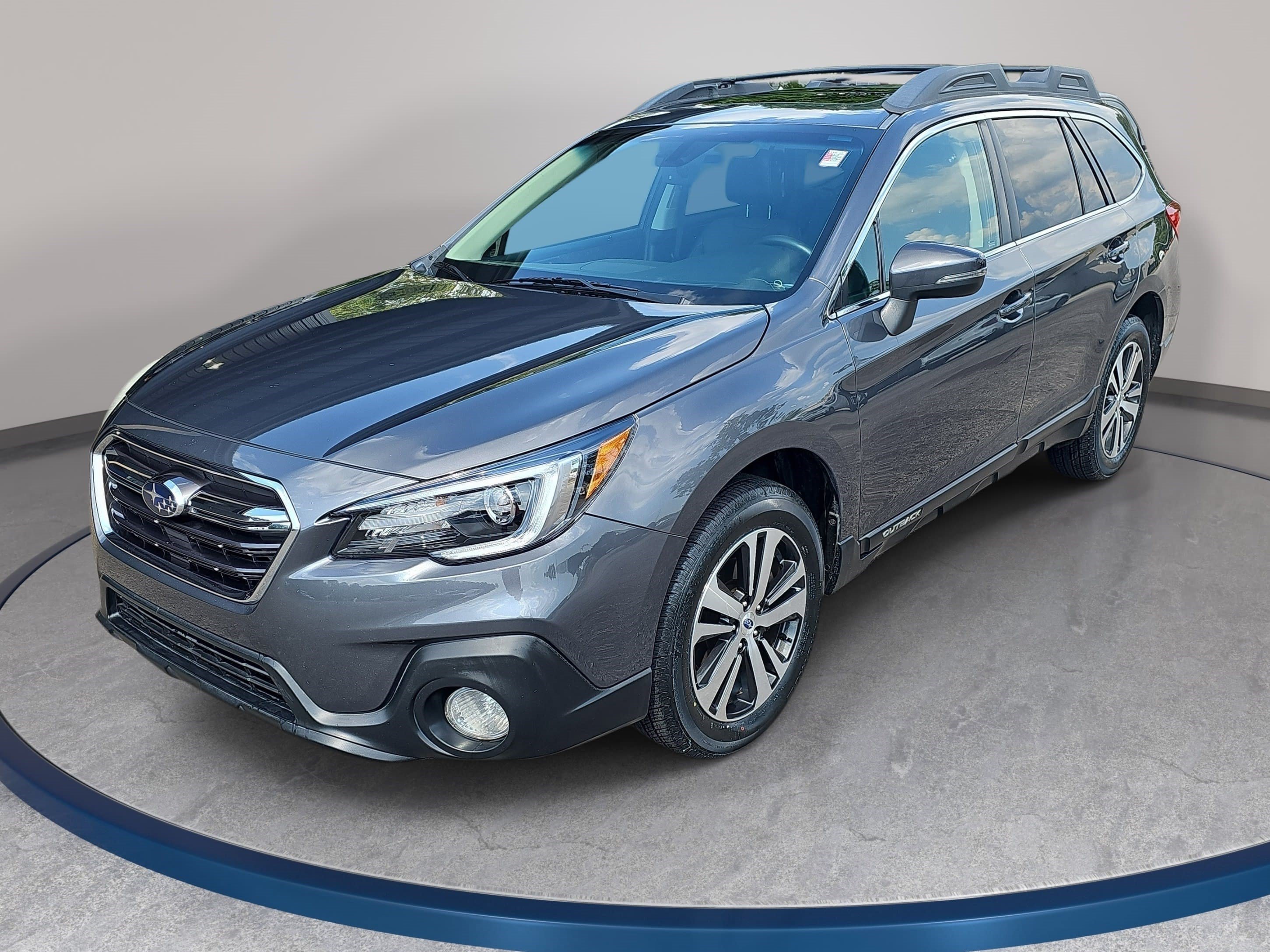 Used 2018 Subaru Outback 2.5i Limited AWD/4WD image 1