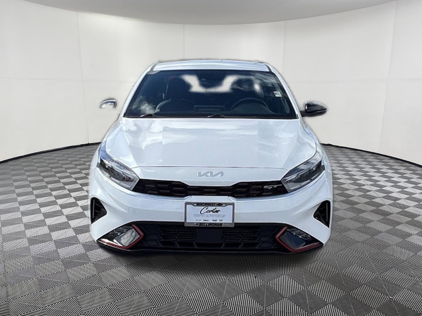 Used 2022 Kia Forte GT w/ GT Technology Package FWD image 2