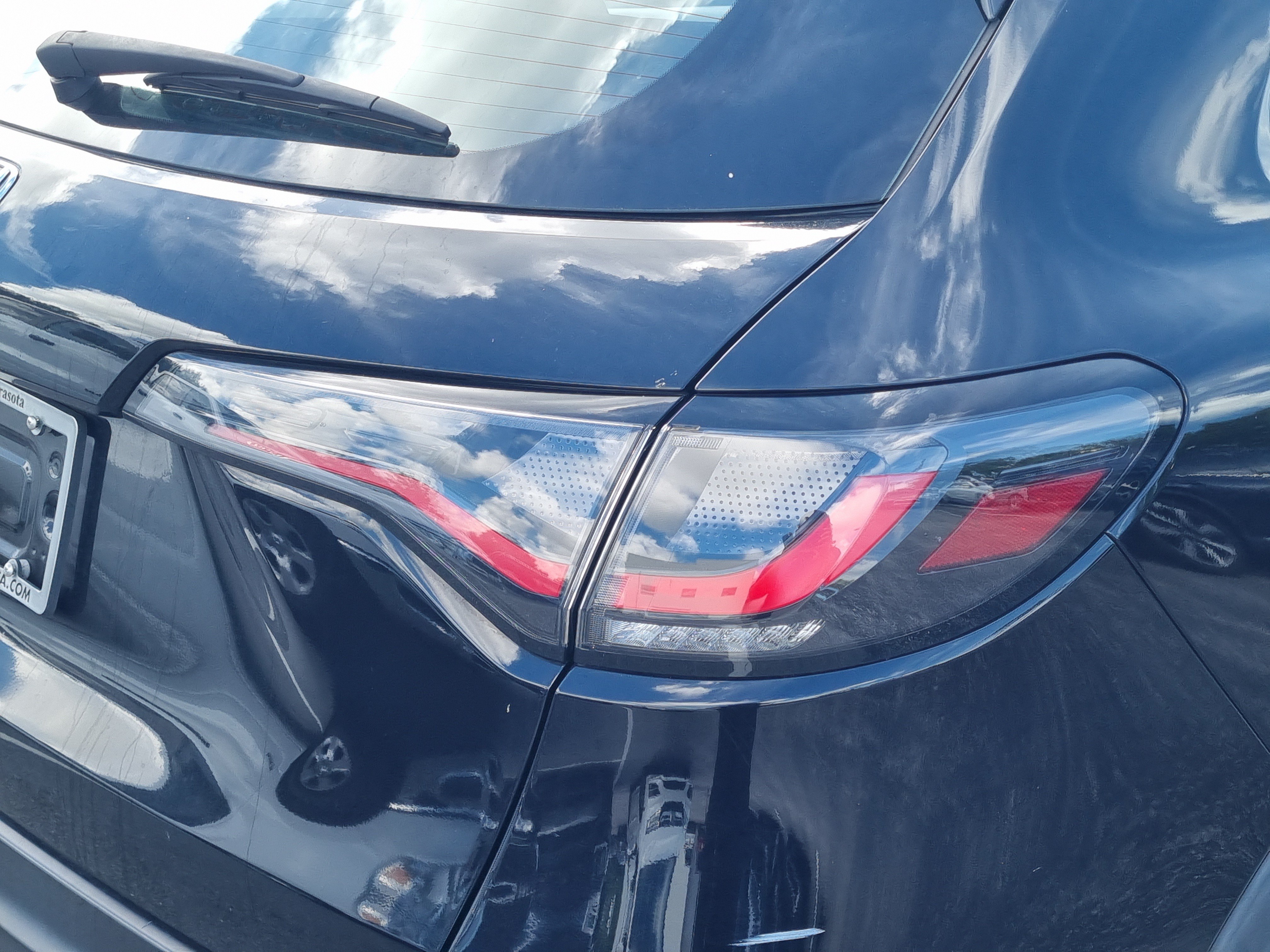 Used 2024 Honda HR-V LX image 11