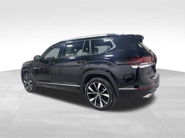 Certified 2024 Volkswagen Atlas SEL Premium R-Line image 8