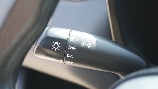 Used 2019 Toyota RAV4 LE image 33