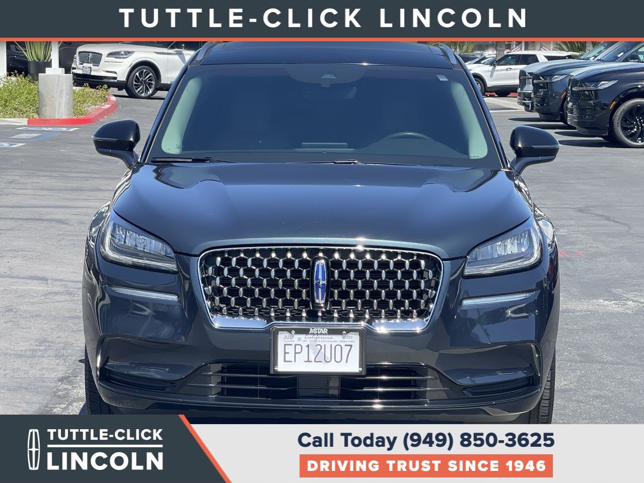 Used 2022 Lincoln Corsair Grand Touring AWD/4WD image 2