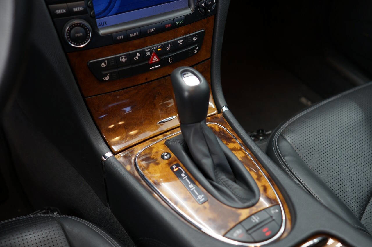 Used 2006 Mercedes-Benz E 55 AMG Sedan image 20