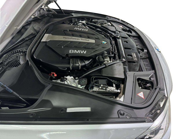 Used 2014 BMW 550i xDrive Sedan AWD/4WD image 46