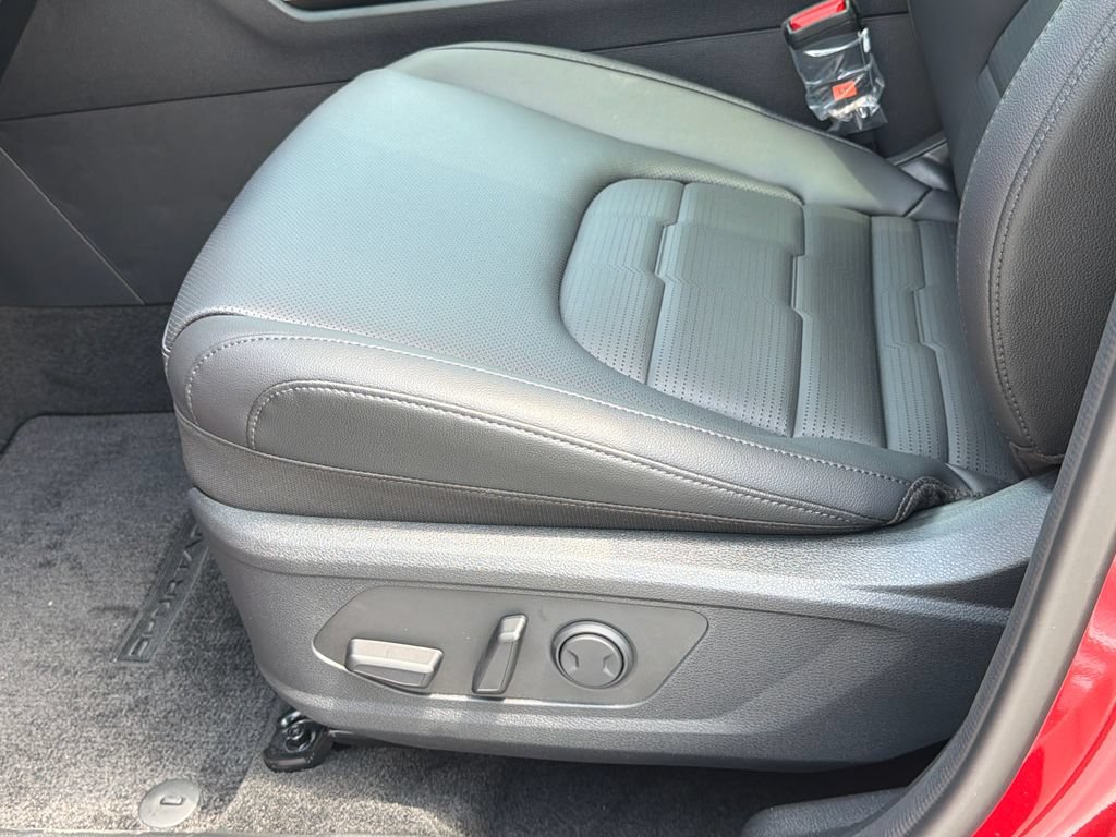 New 2026 Kia Sportage SX FWD image 20