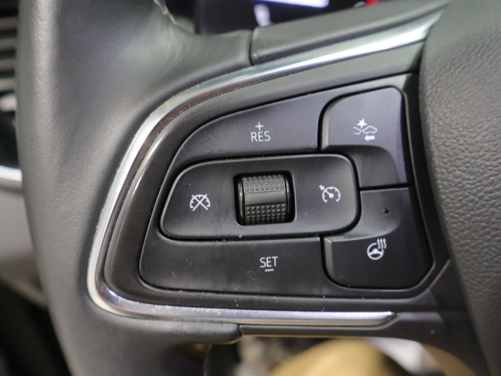 Used 2023 Buick Envision Avenir AWD/4WD image 33
