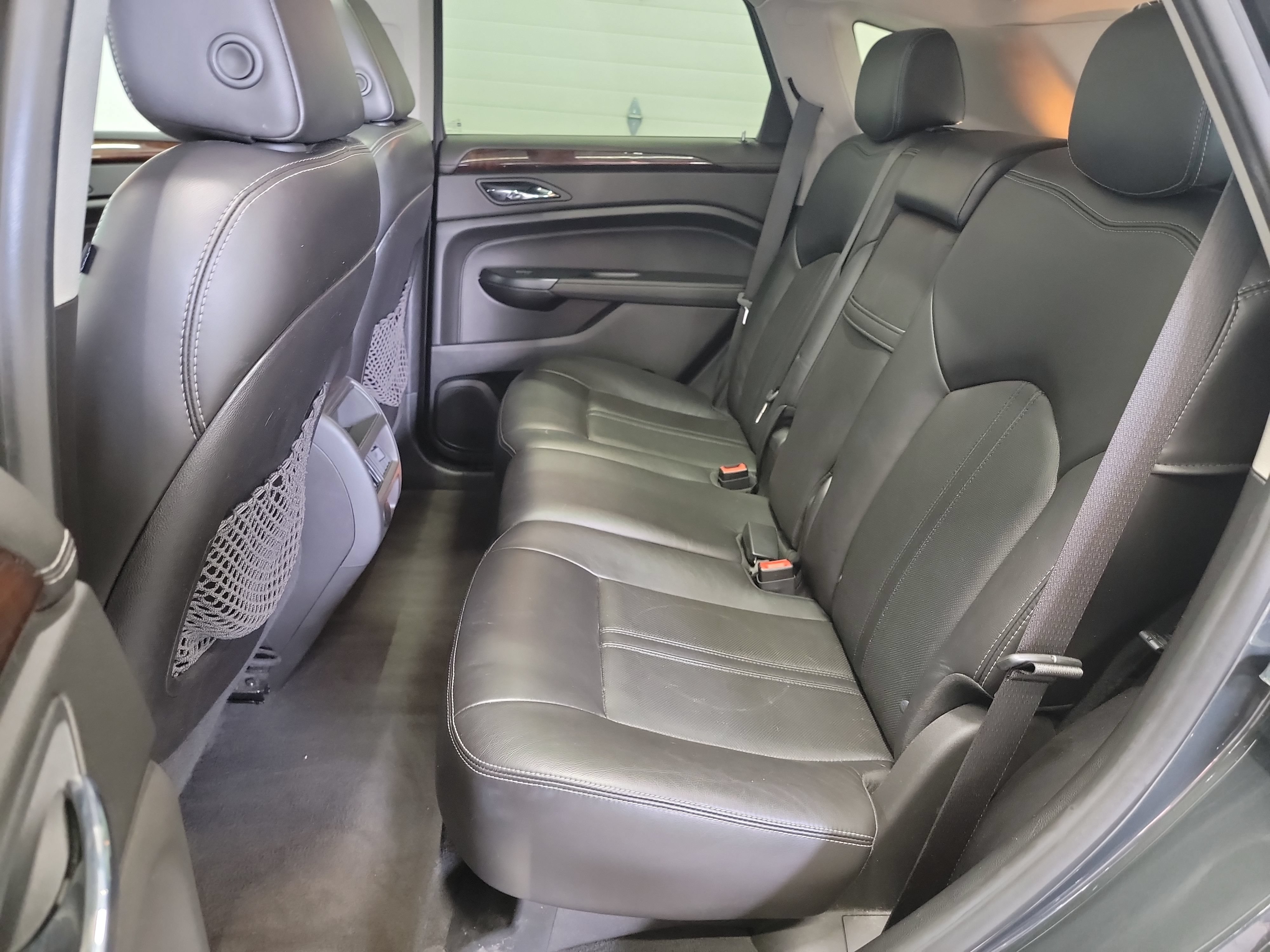 Used 2015 Cadillac SRX Luxury FWD image 28