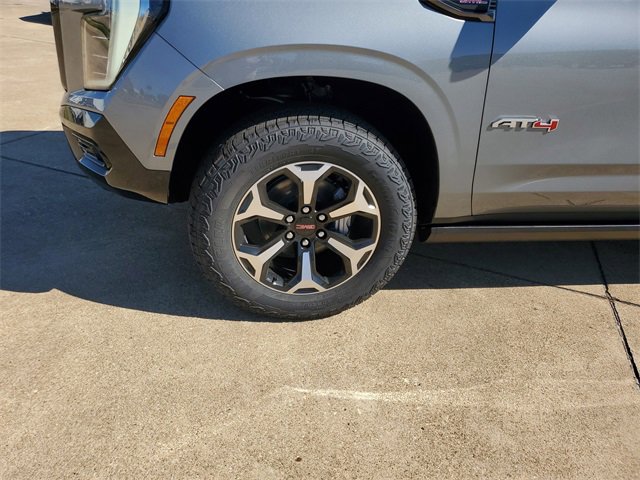 New 2026 GMC Yukon XL AT4 image 4