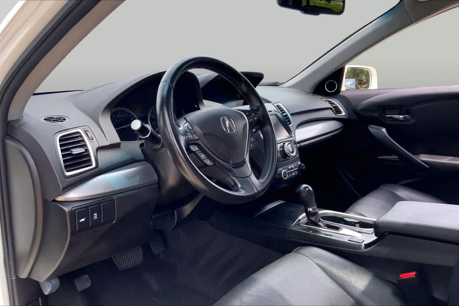 Used 2017 Acura RDX w/ Tech & AcuraWatch Plus Pack FWD image 18