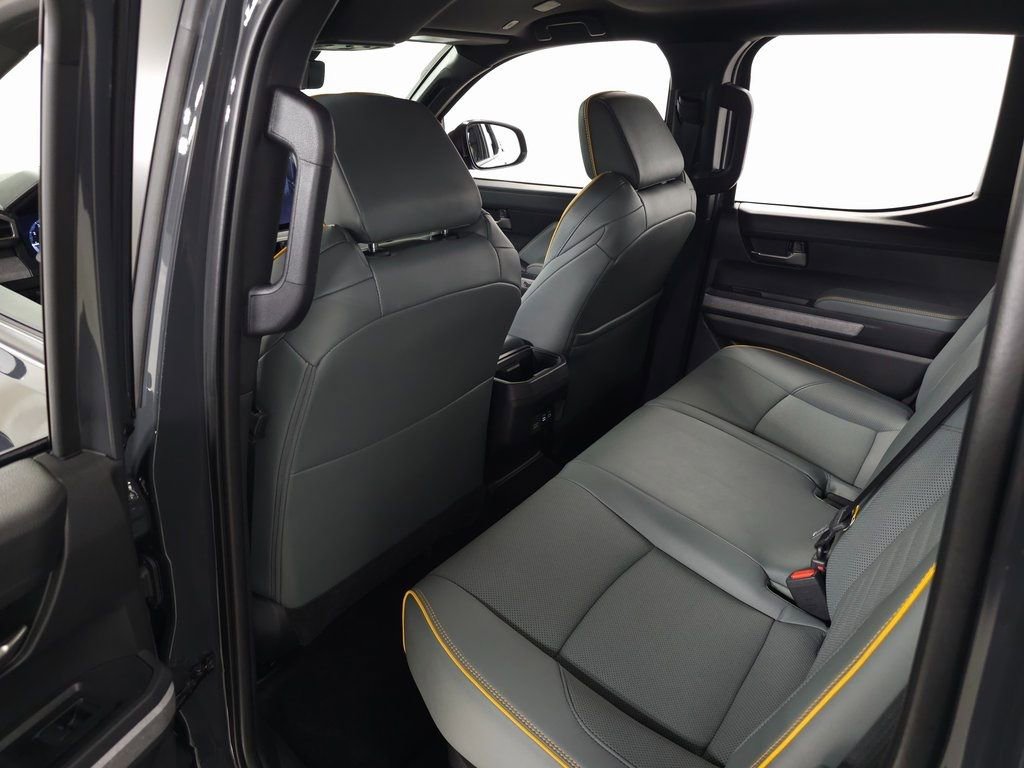Used 2024 Toyota Tacoma Trailhunter image 38