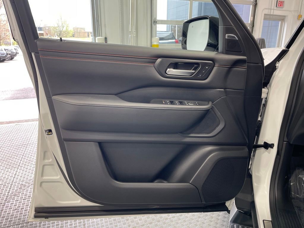 New 2026 Nissan Armada PRO-4X image 21