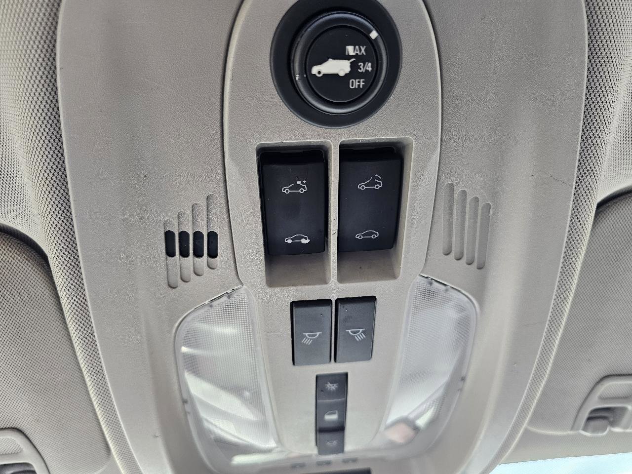 Used 2015 GMC Terrain SLT w/ LPO, Protection Package image 21