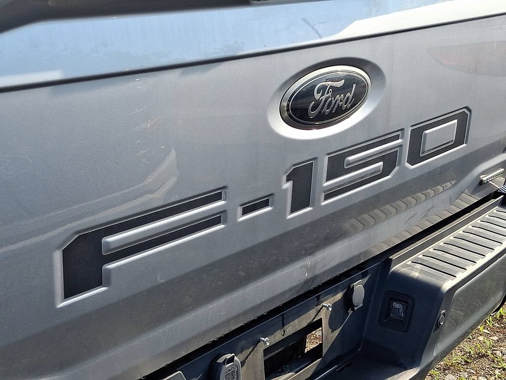 Used 2022 Ford F150 XL w/ STX Black Appearance Package AWD/4WD image 8