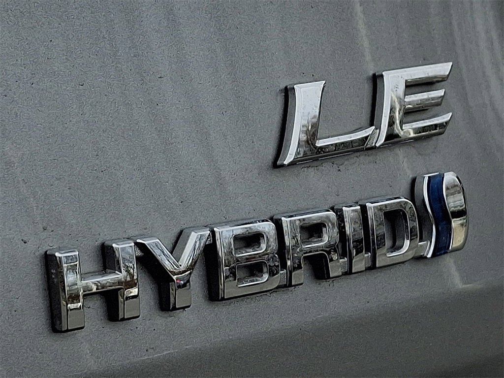 Used 2022 Toyota Sienna LE image 30