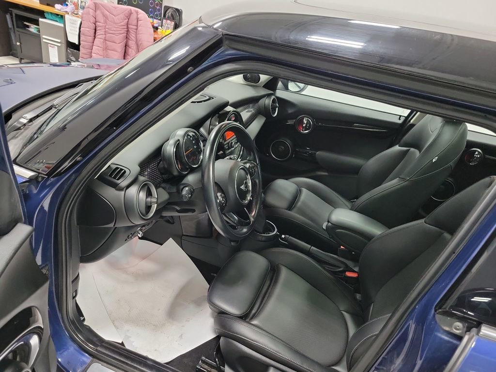 Used 2015 MINI Cooper S image 30