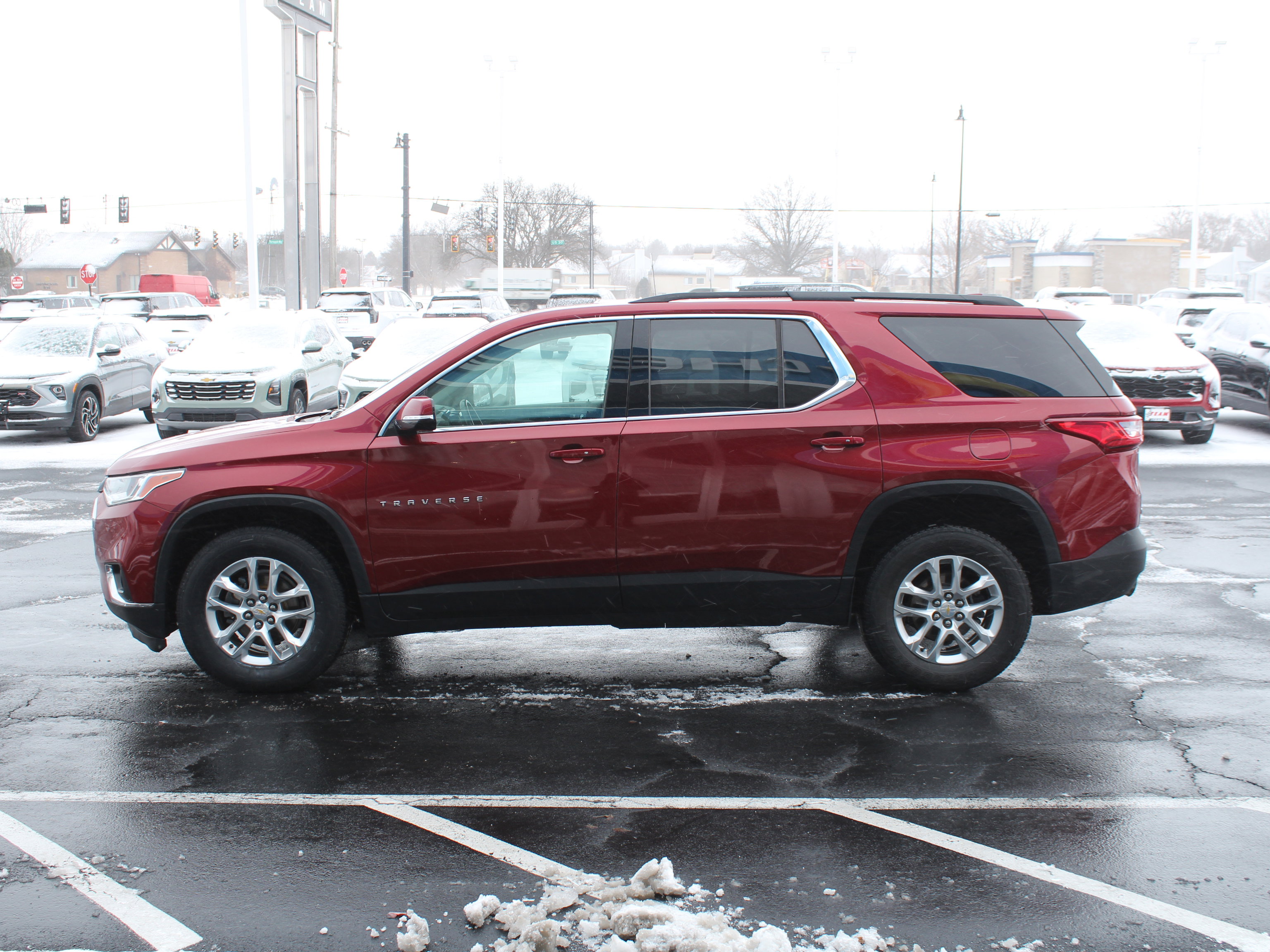 Used 2019 Chevrolet Traverse LT w/ LPO, Floor Liner Package image 7