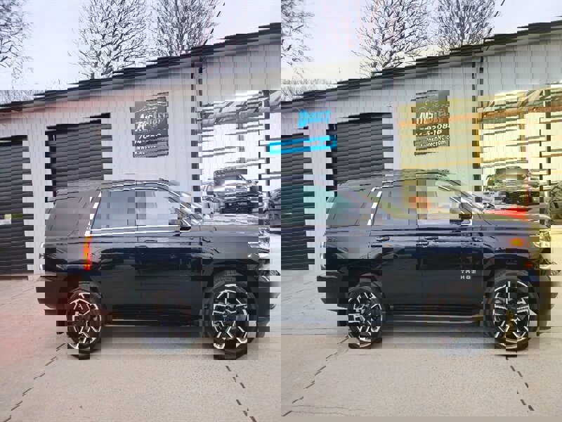 Used 2019 Chevrolet Tahoe LT image 8