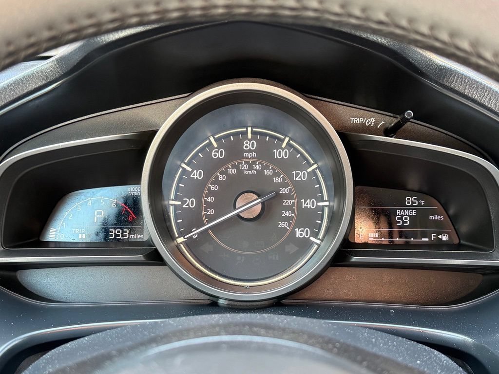 Used 2018 MAZDA MAZDA3 Touring FWD image 24
