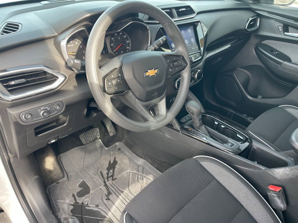 Used 2021 Chevrolet TrailBlazer LT w/ Convenience Package image 5