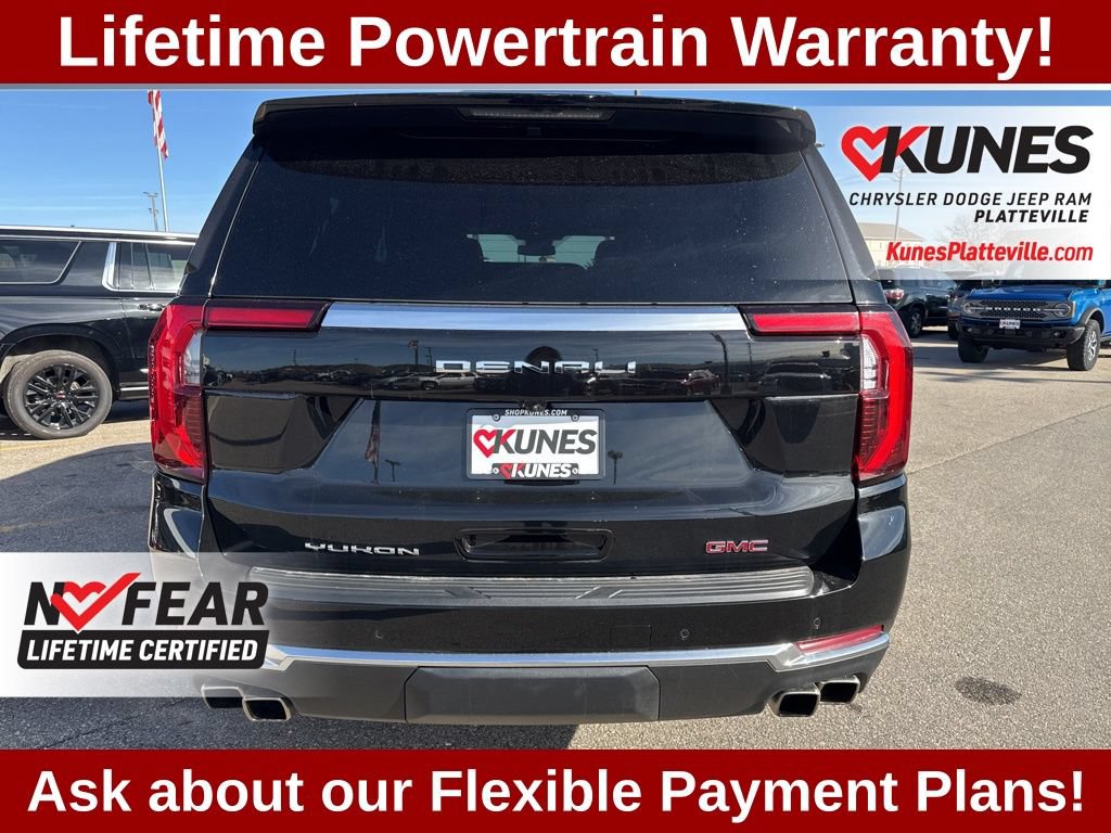 Used 2025 GMC Yukon XL Denali AWD/4WD image 9