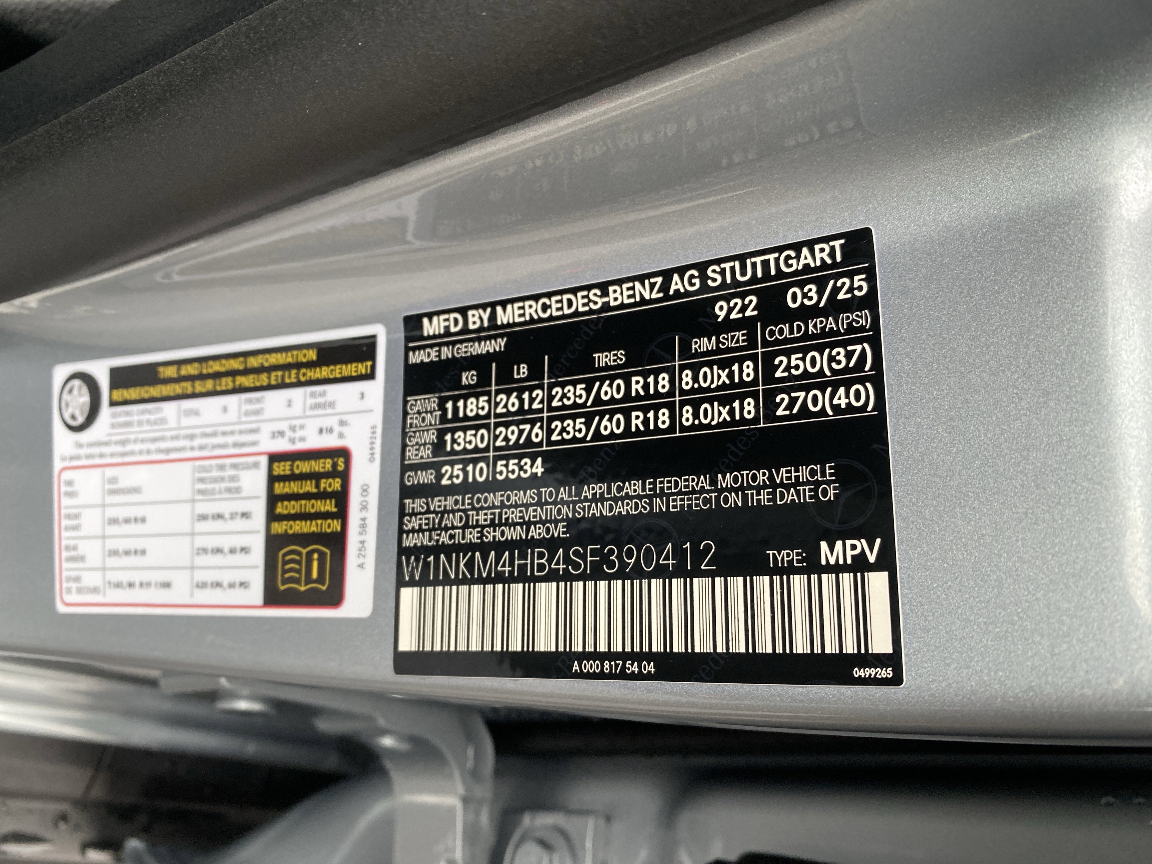 Used 2025 Mercedes-Benz GLC 300 4MATIC image 25