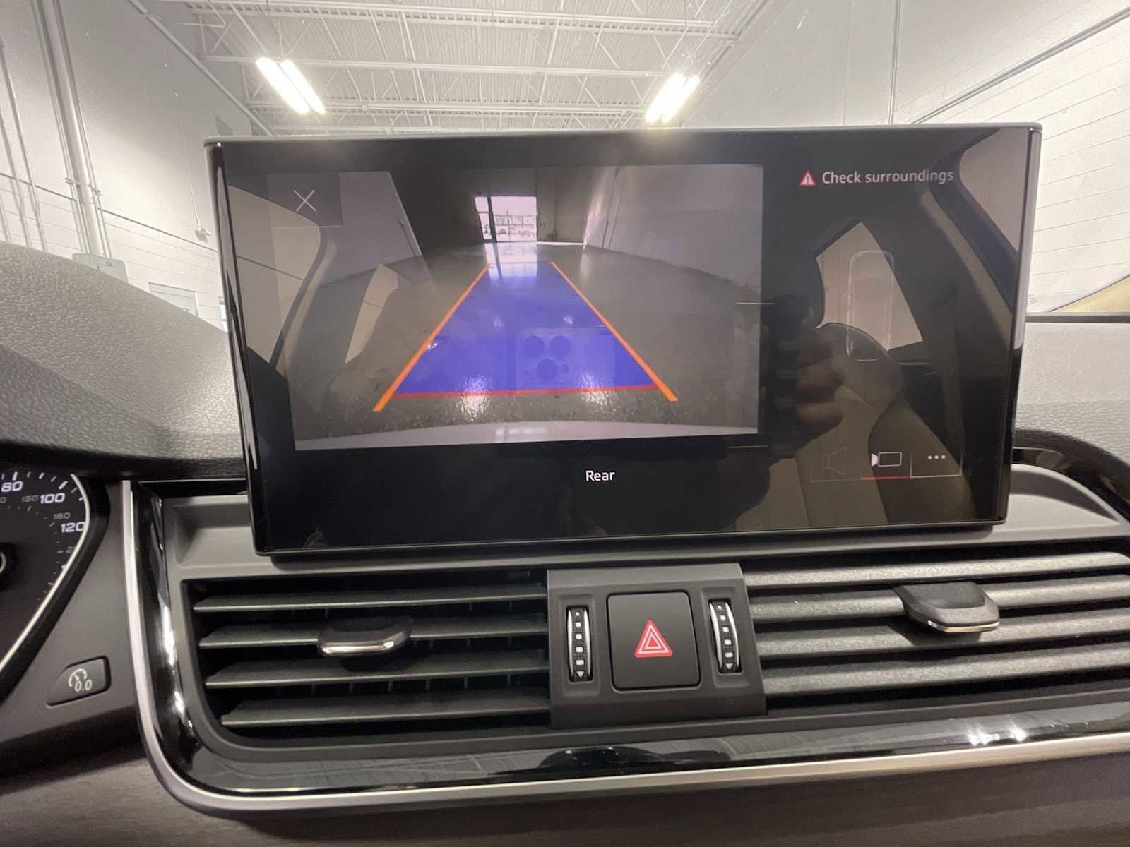 Used 2024 Audi Q5 2.0T Premium image 28