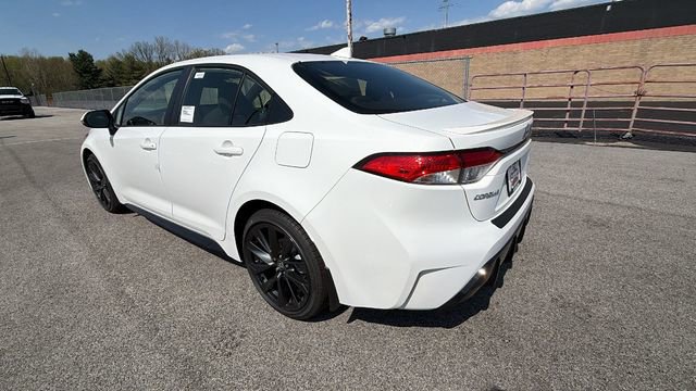 New 2026 Toyota Corolla SE FWD image 3