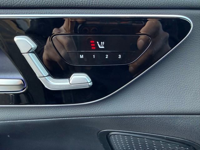 Used 2026 Mercedes-Benz GLC 300 4MATIC image 15